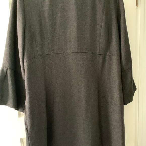 AB Studio Beautiful Pleated Jacket - Picture 3 of 7